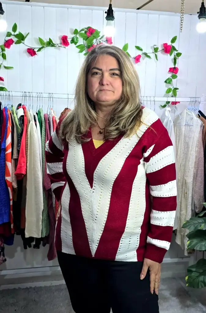 Sweater Rayas en Punta Cuello en V