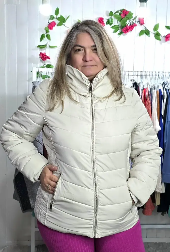 Parka(falta gorro) con Puños.