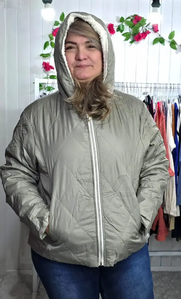 Parka con Gorro Forrado de Corderito