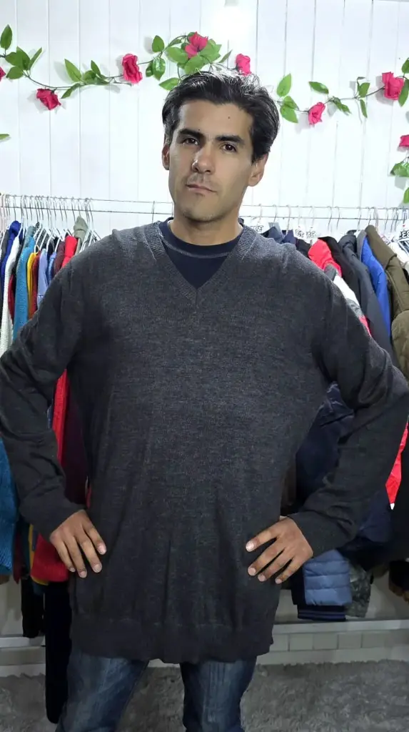Sweater Cuello en V