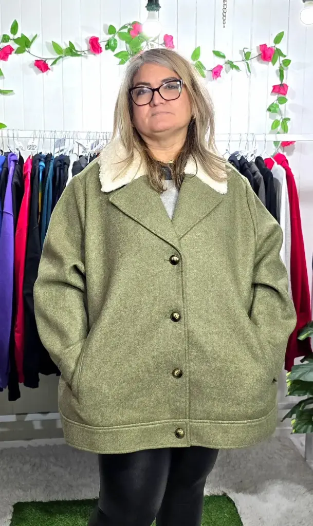 Abrigo de Paño Oversize