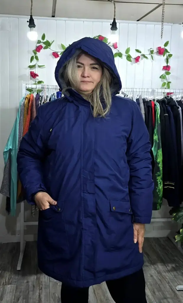 Parka Larga Azul con Gorro